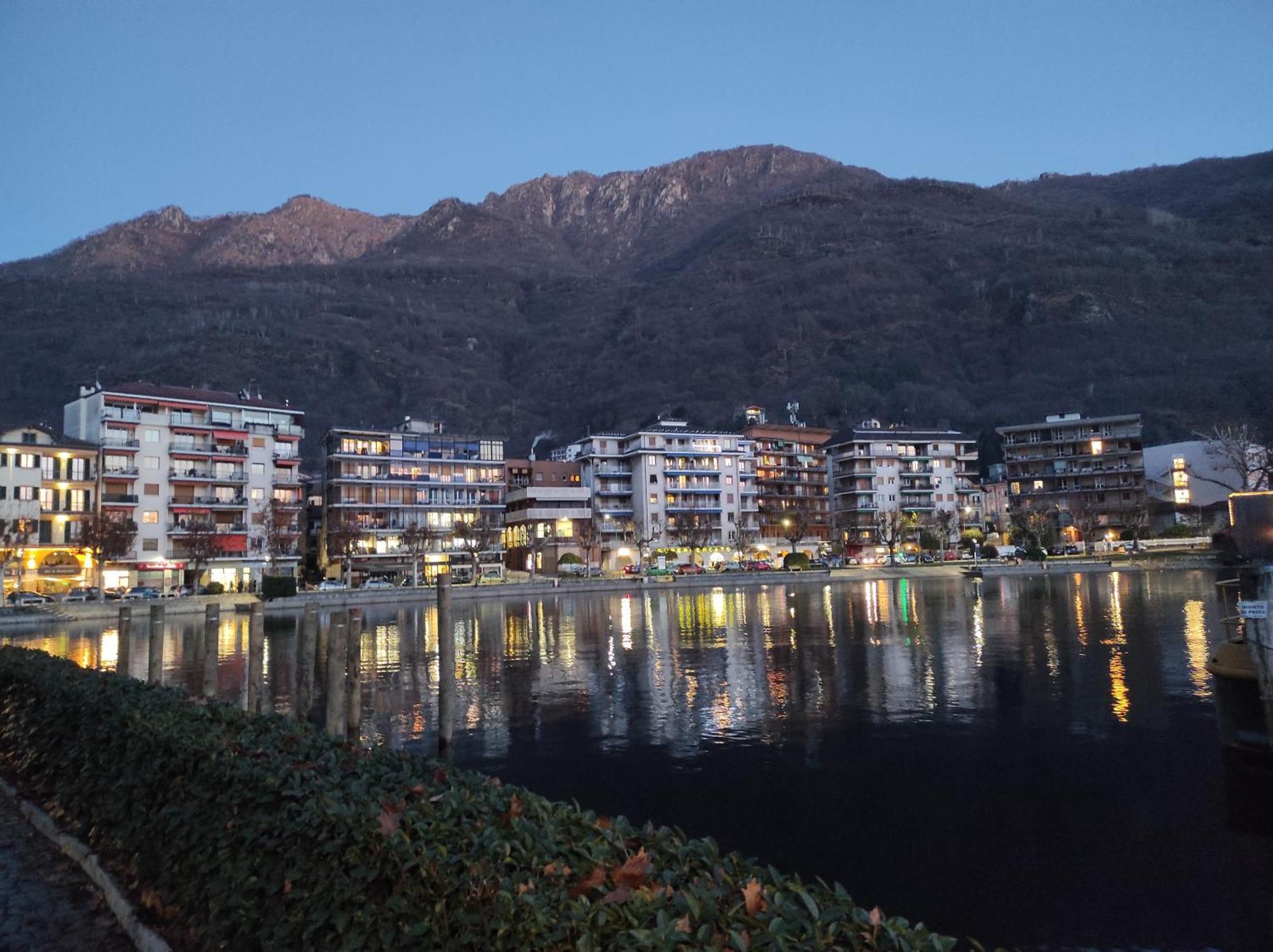Apartamento Residenza Gattoni Omegna Exterior foto